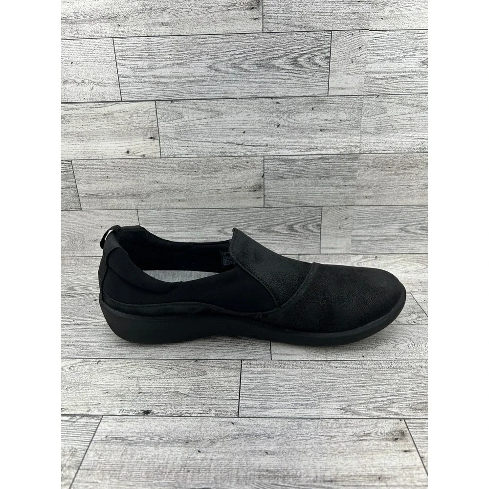 Cloudsteppers‎ by Clarks Black Slip On Comfort Loafers Casual Walking Shoes Sz 8